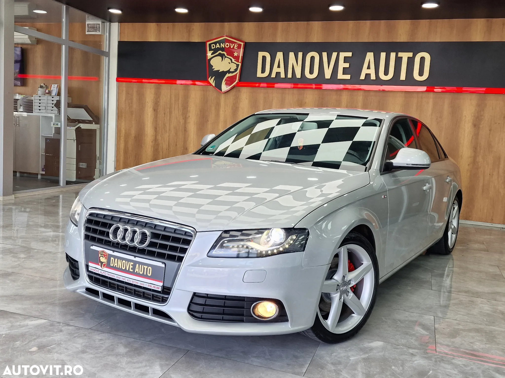 Audi A4 2.0 TDI - 9