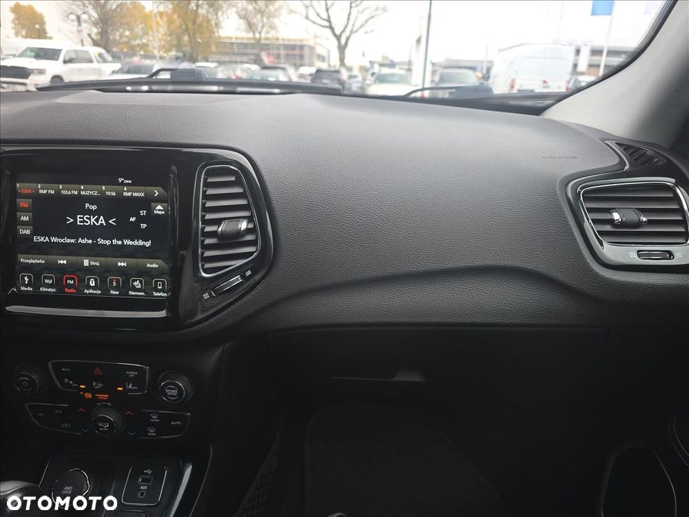 Jeep Compass 2.0 MJD Limited 4WD S&S - 25