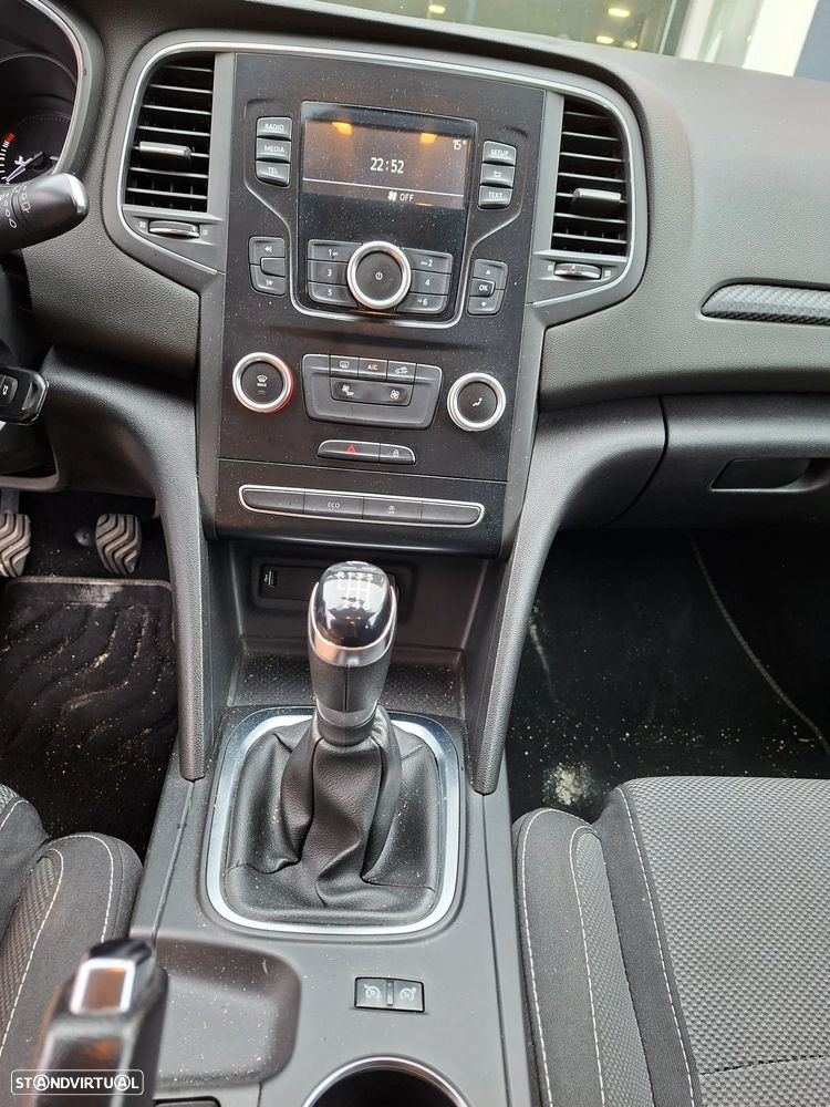 Renault Mégane Sport Tourer 1.5 Blue dCi Zen - 8
