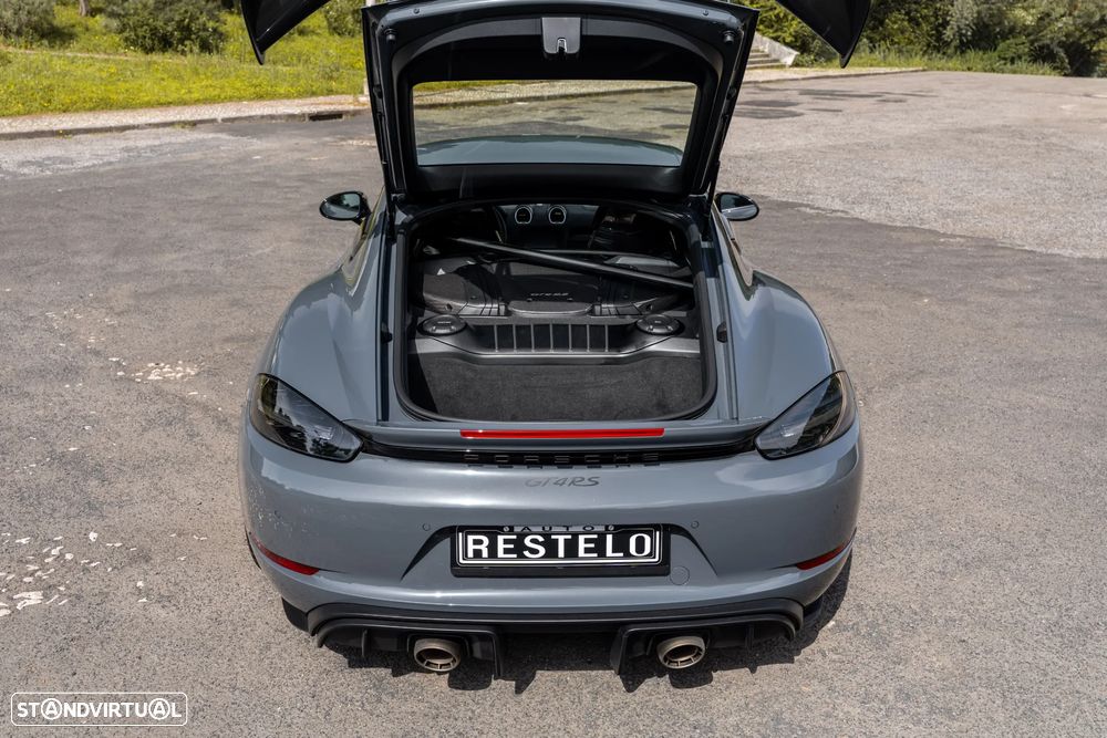 Porsche 718 Cayman GT4 RS - 14