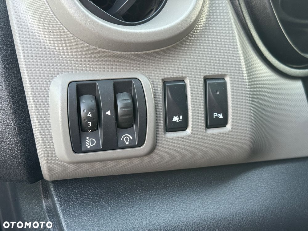 Renault Trafic - 11