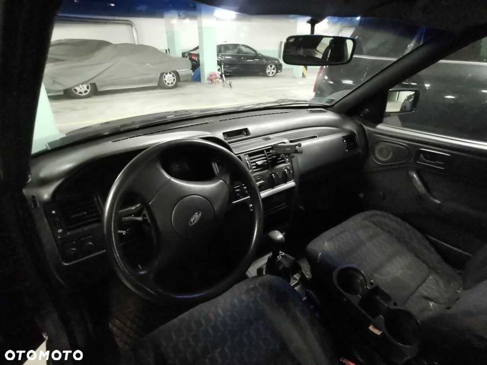 Ford Escort - 6