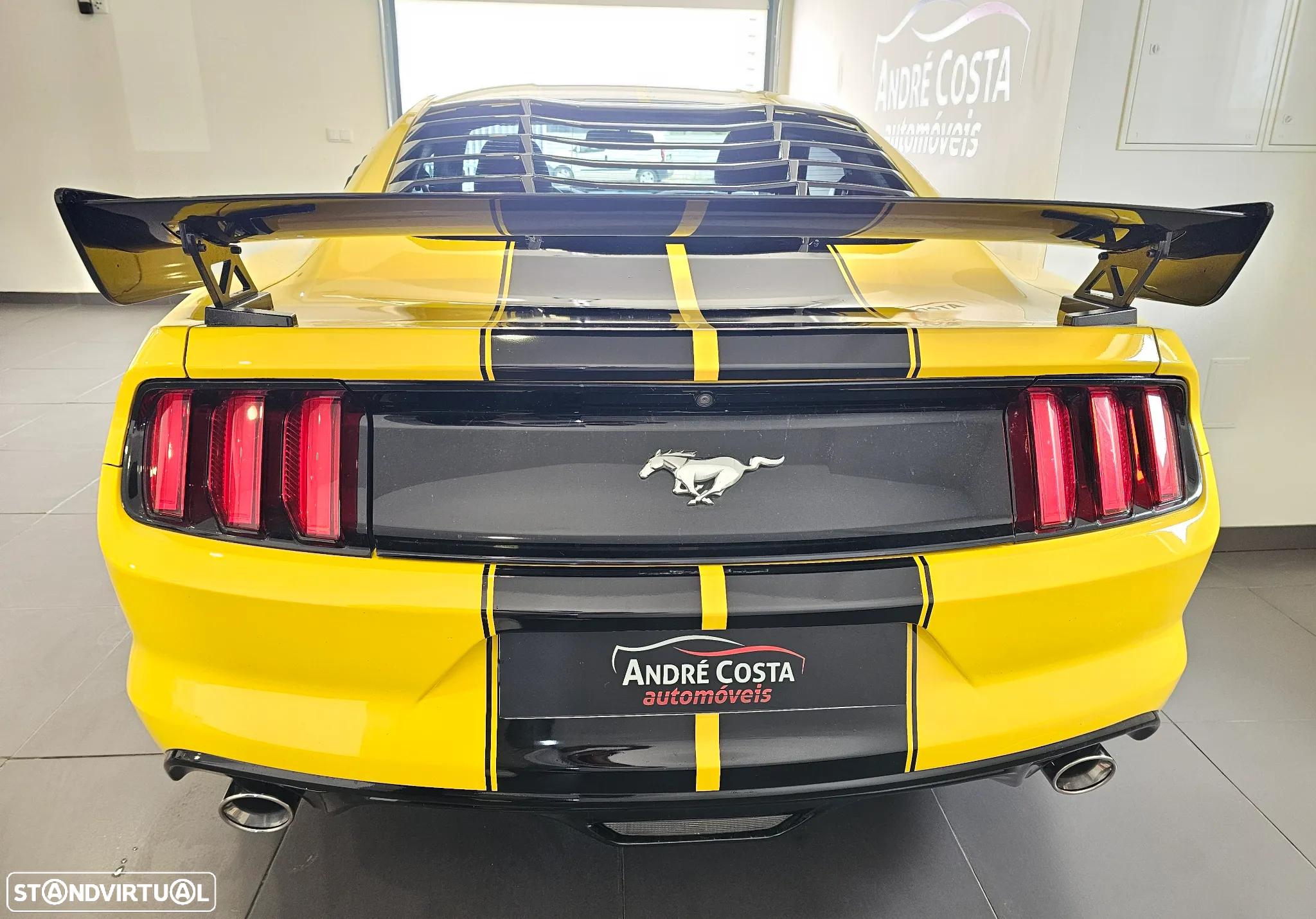 Ford Mustang 2.3i EcoBoost Aut. - 9