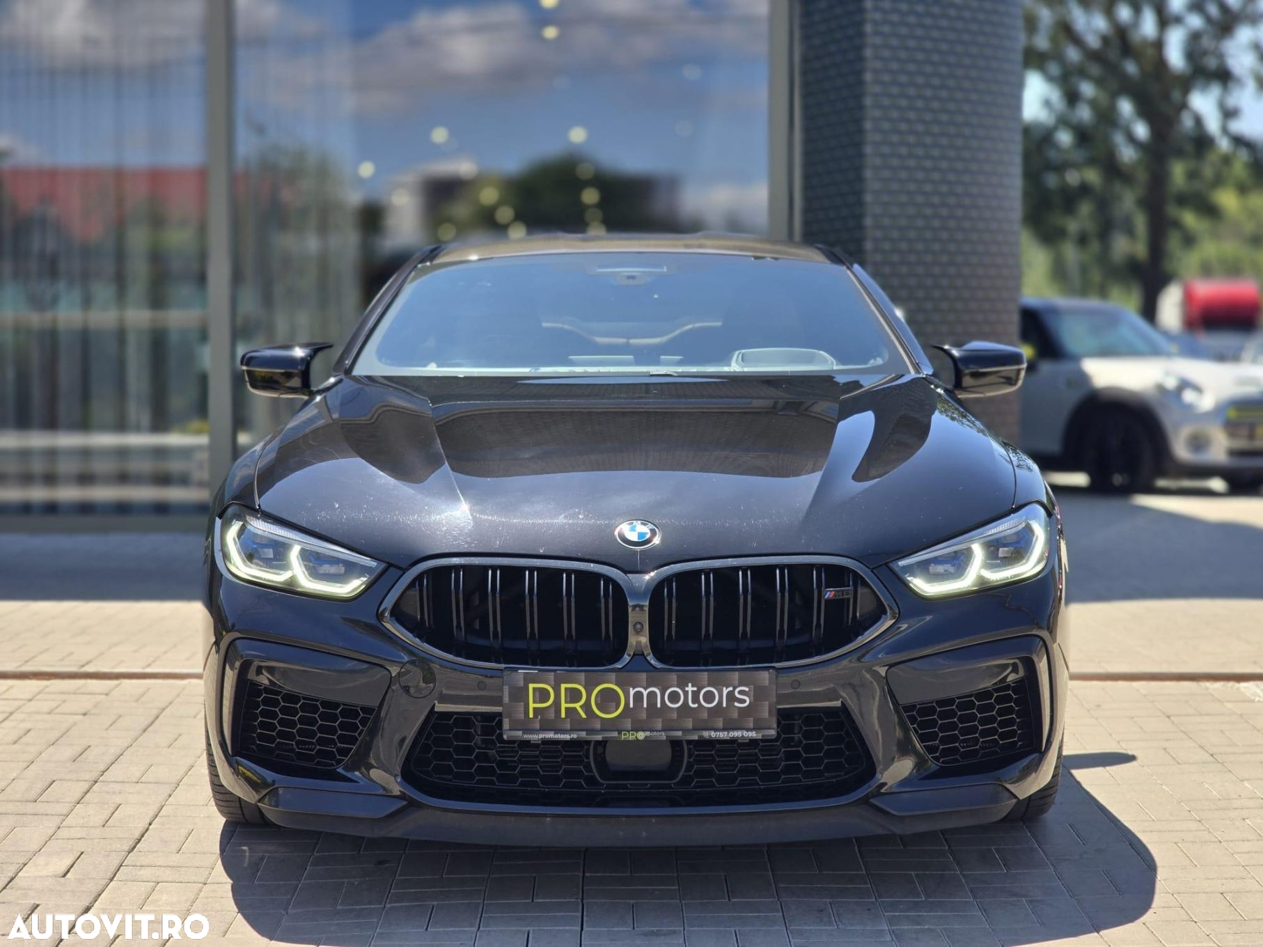 BMW M8 - 2