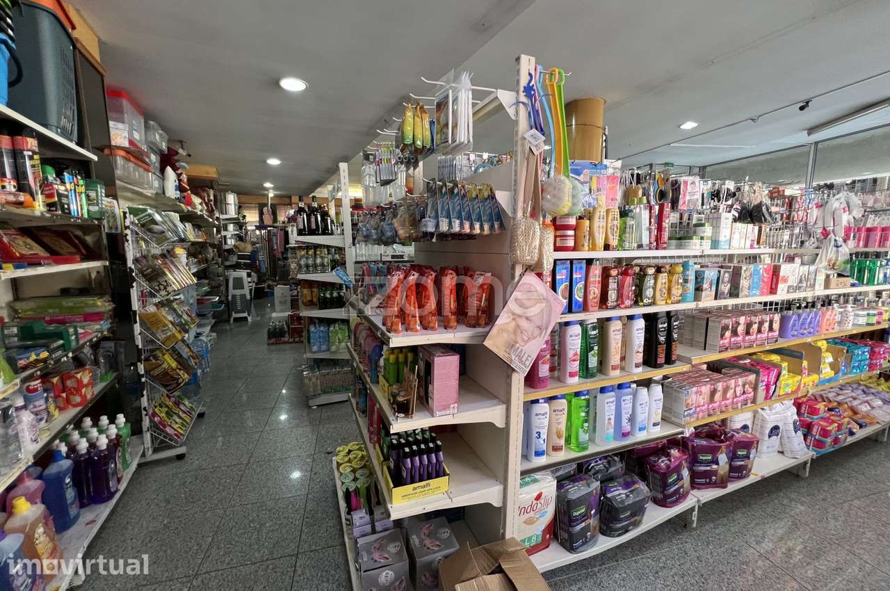Espaço Comercial p/ investimento | Valadares, V. N. de Gaia - Grande imagem: 5/15