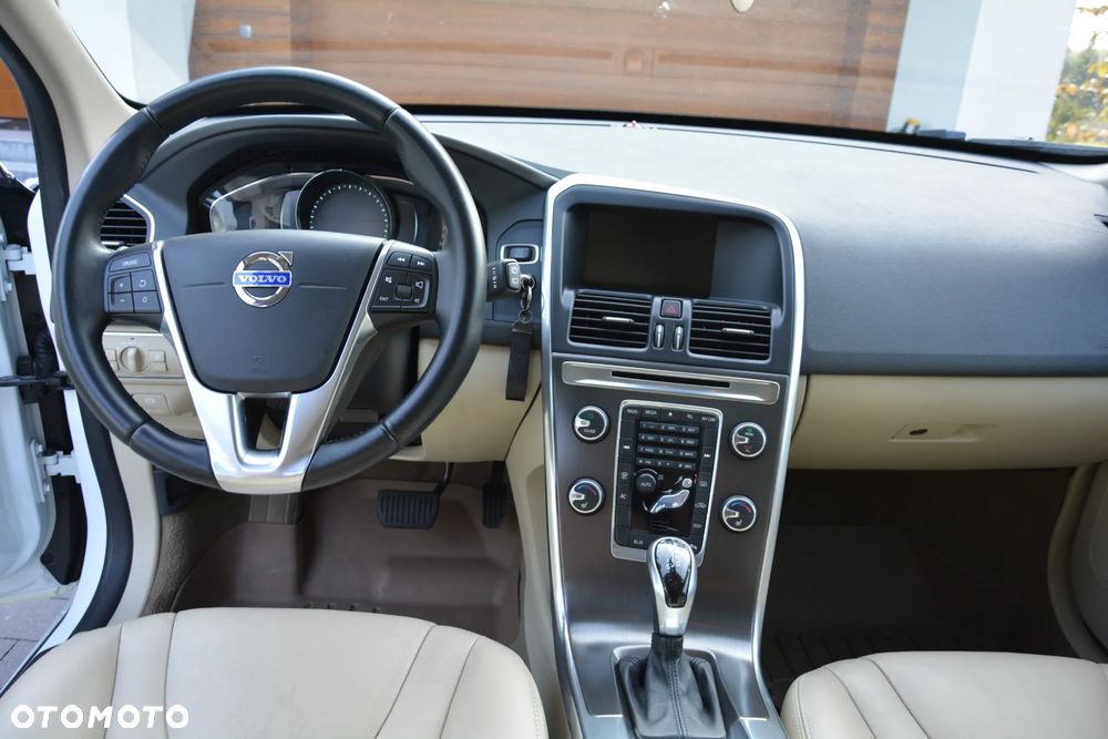 Volvo XC 60 - 19