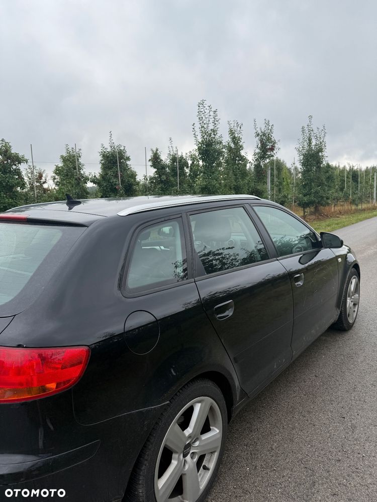 Audi A3 Sportback - 4