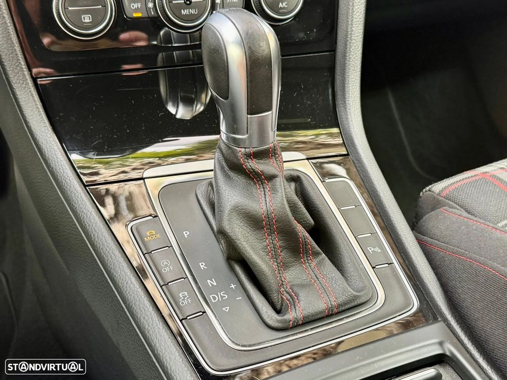 VW Golf GTI (BlueMotion ) DSG - 21