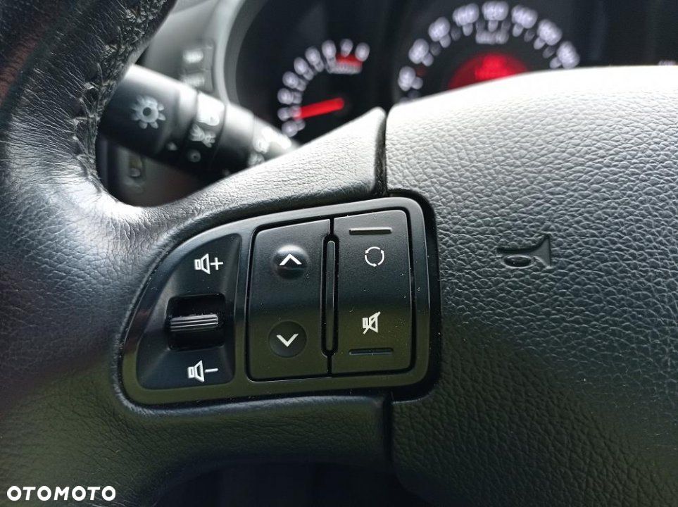 Kia Sportage - 16