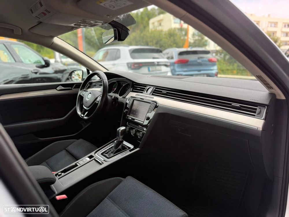 VW Passat - 20
