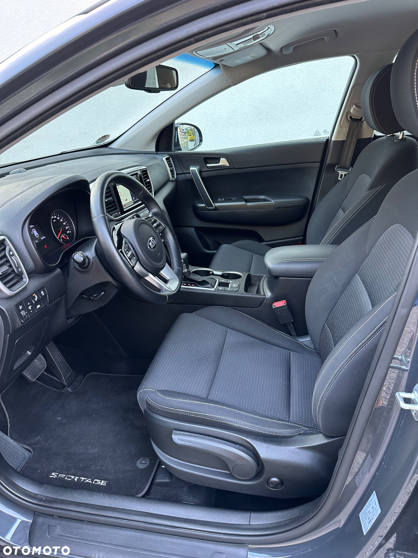 Kia Sportage 1.6 T-GDI L Business Line 2WD DCT - 16
