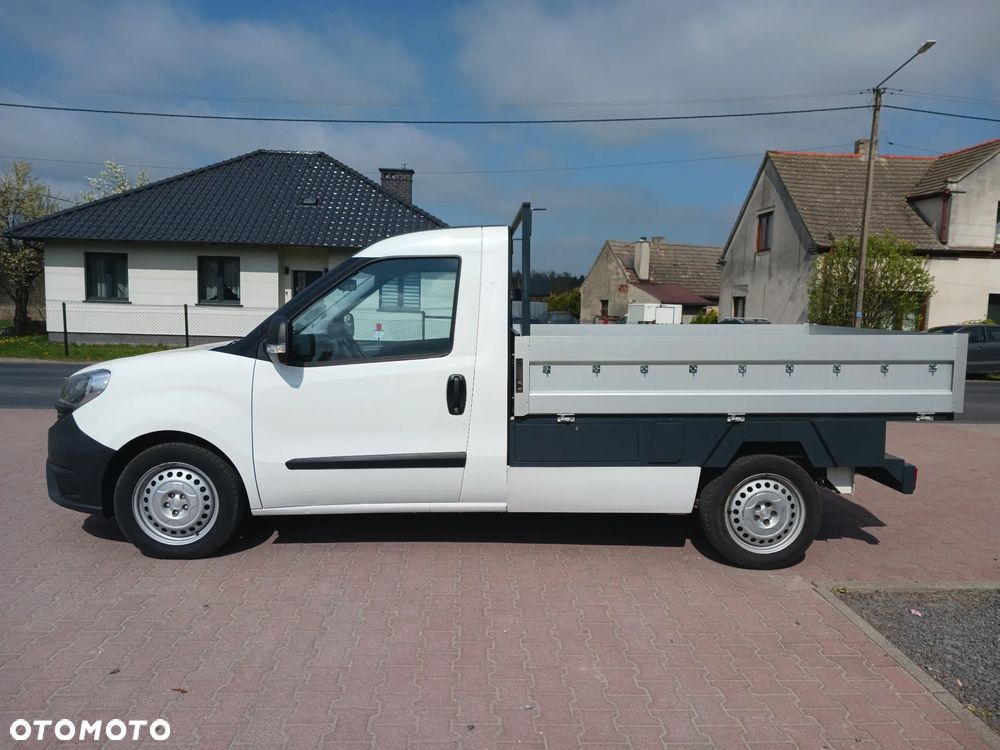 Fiat Doblo - 12