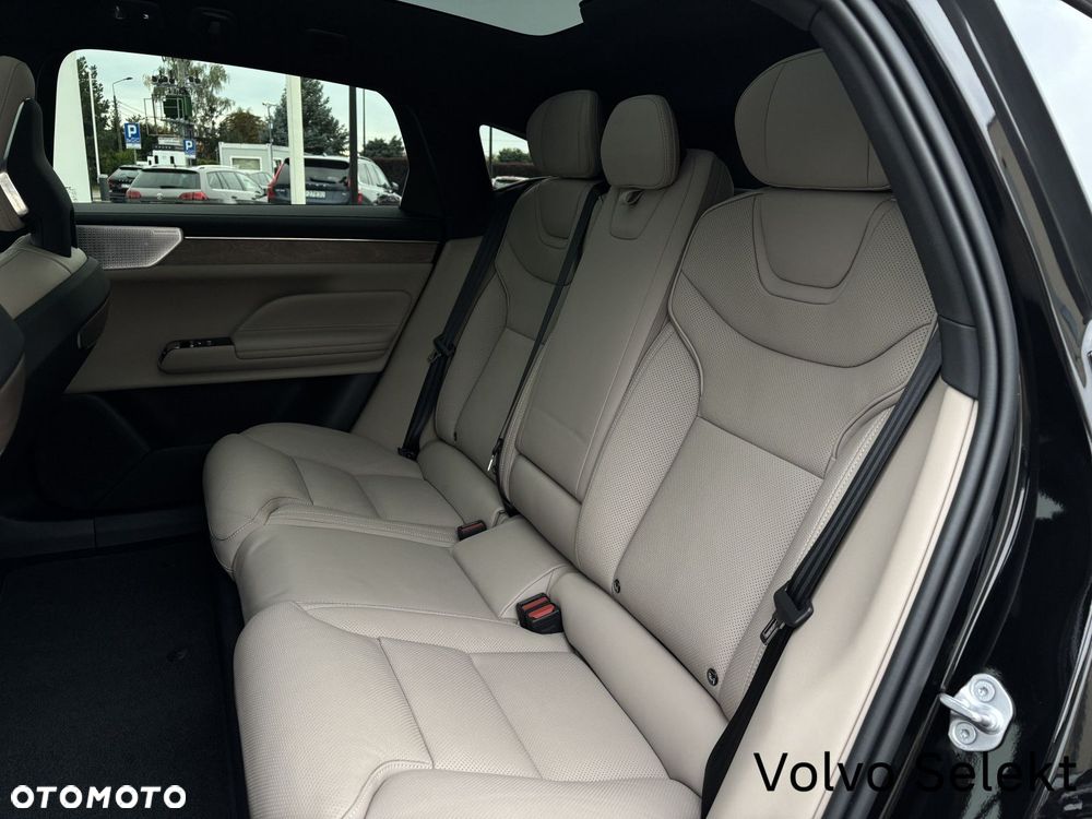 Volvo ES90 - 22