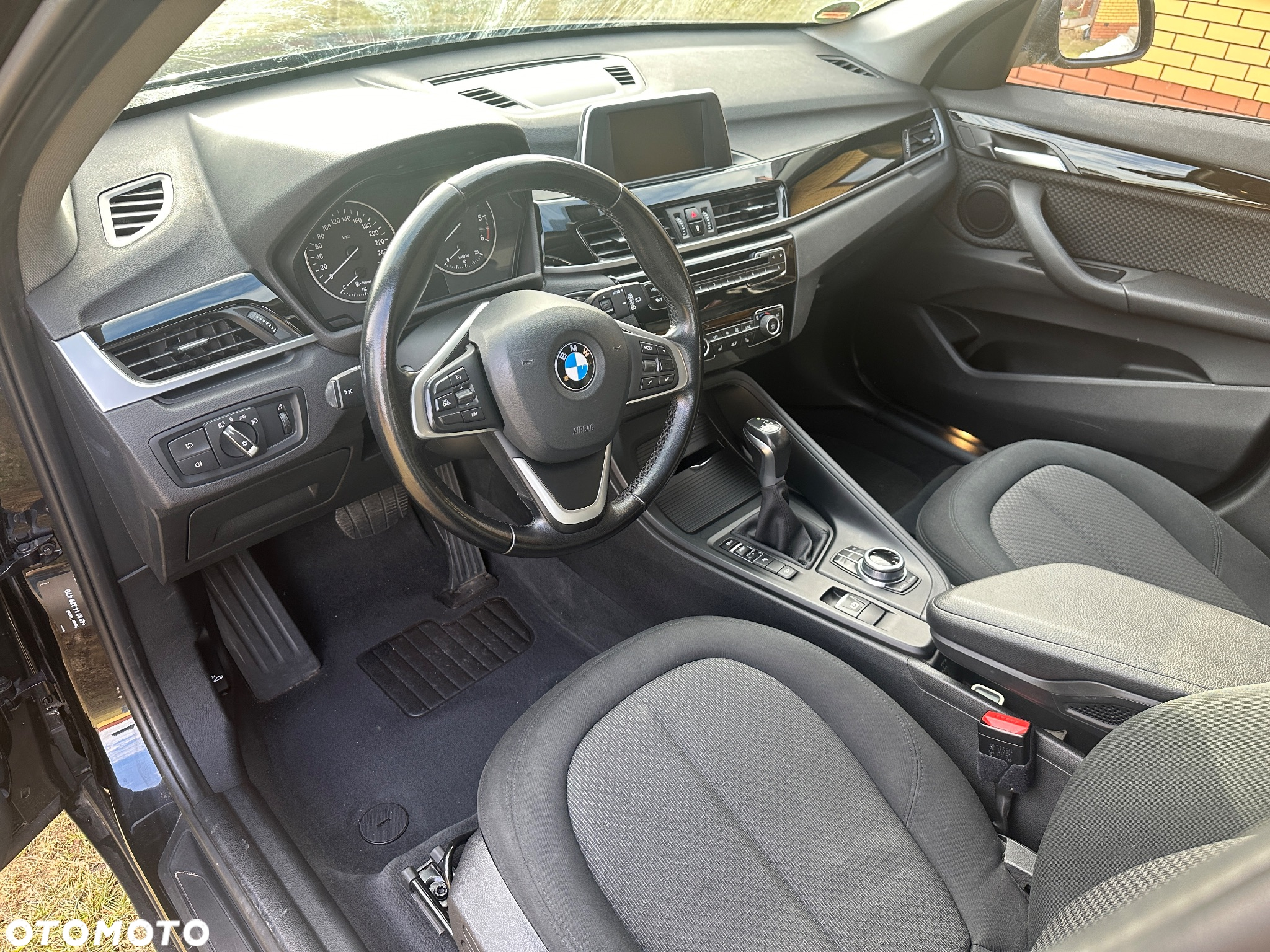 BMW X1 xDrive18d Advantage - 8