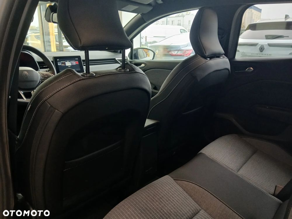 Renault Clio 1.0 TCe Techno - 12