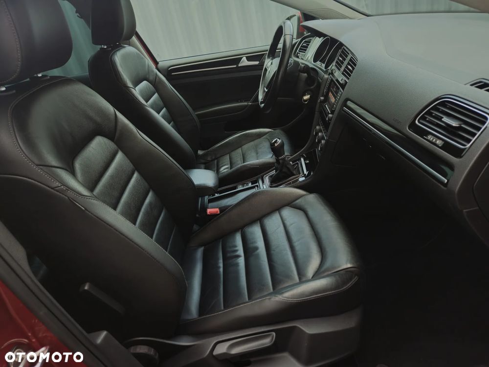 Volkswagen Golf VII 1.4 TSI BMT Highline - 17