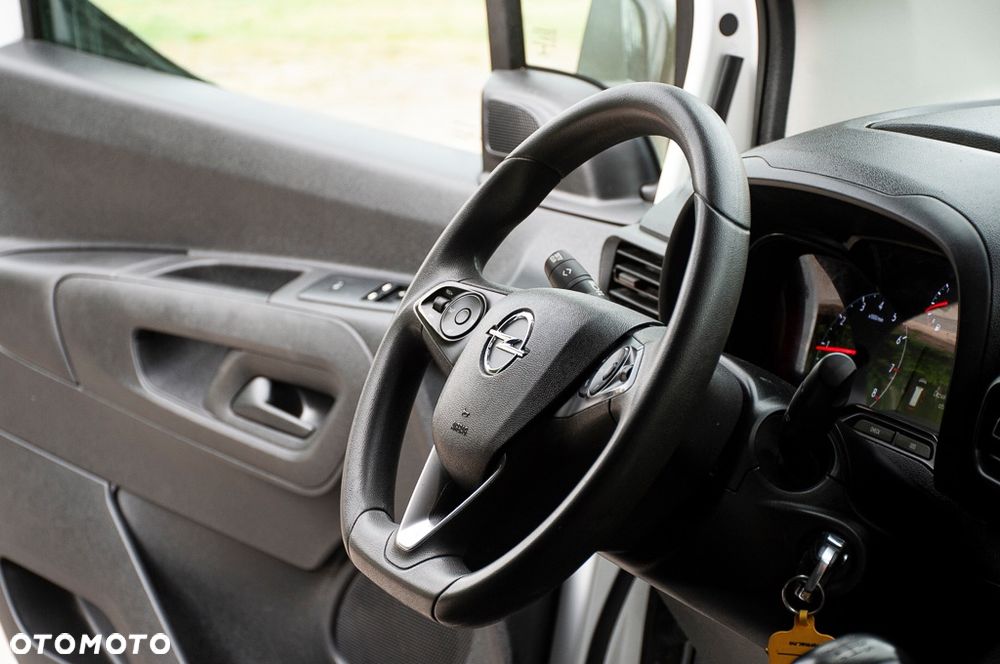 Opel Combo - 25