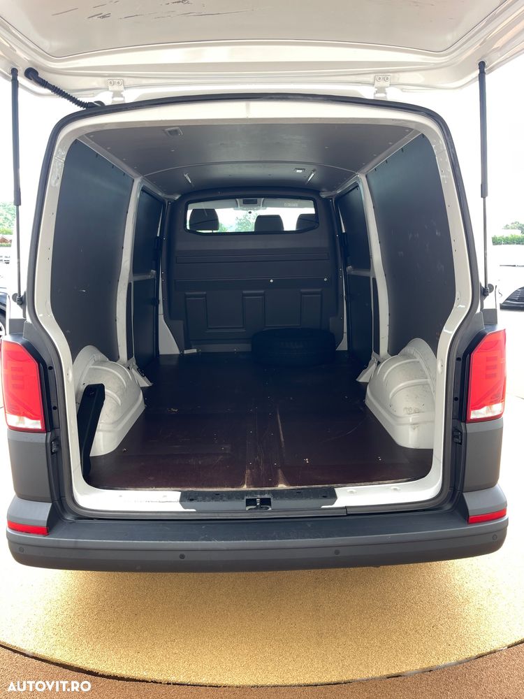 Volkswagen Transporter 2.0TDI  LUNG  2CULISANTE - 25