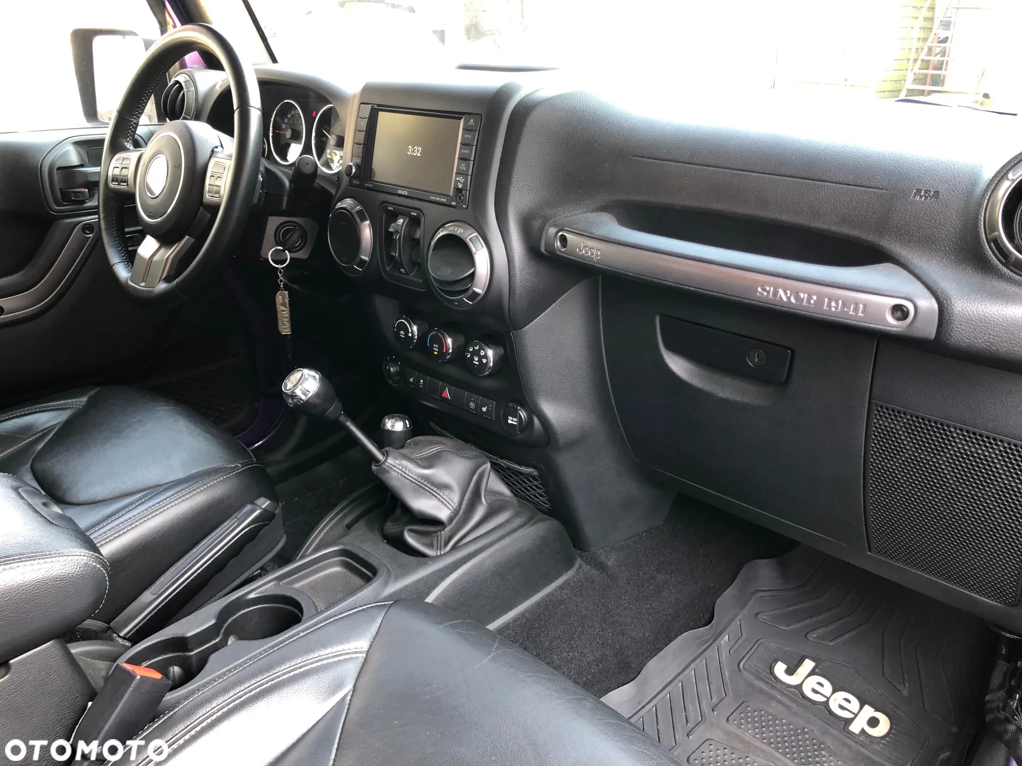 Jeep Wrangler - 34