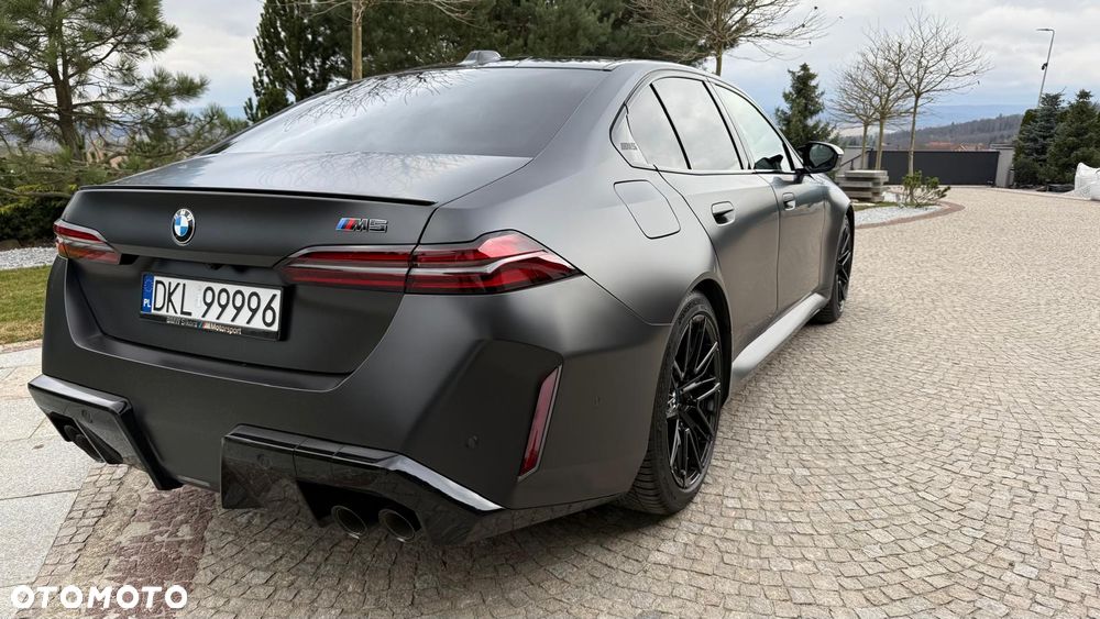BMW M5 - 4