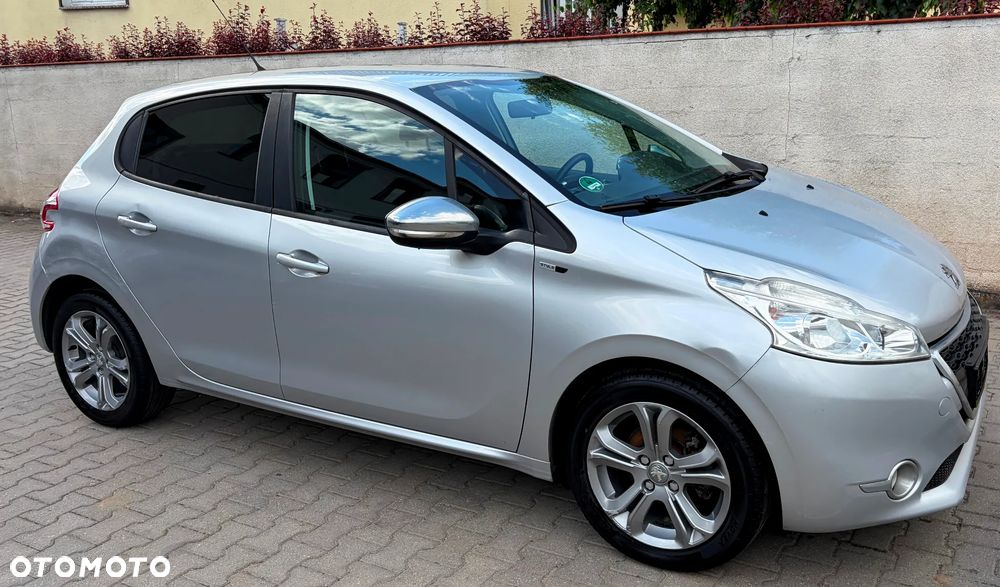 Peugeot 208 1.4 HDi Active Pack - 33