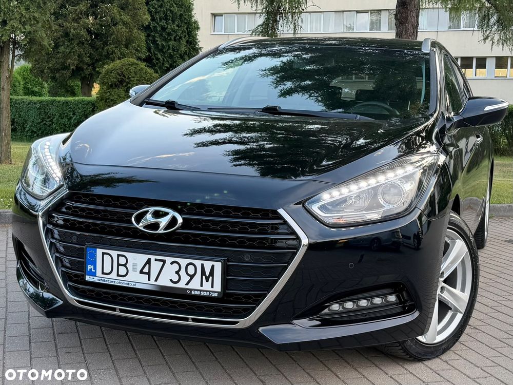 Hyundai i40 Kombi 2.0 Automatik Premium - 11