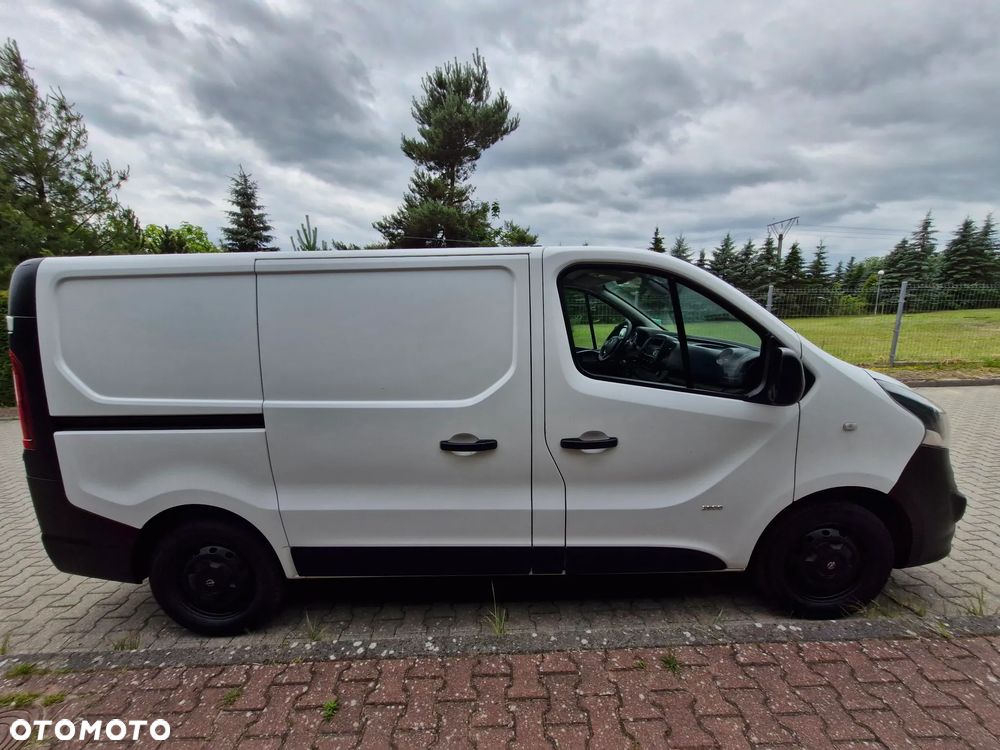 Opel Vivaro - 16