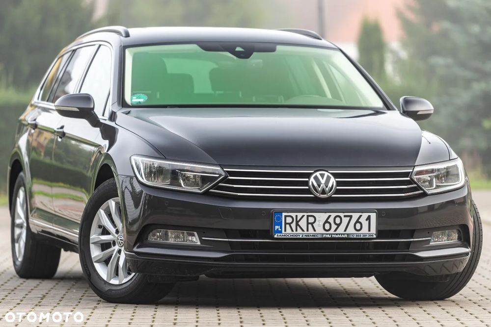 Volkswagen Passat 2.0 TDI BMT Comfortline DSG - 9