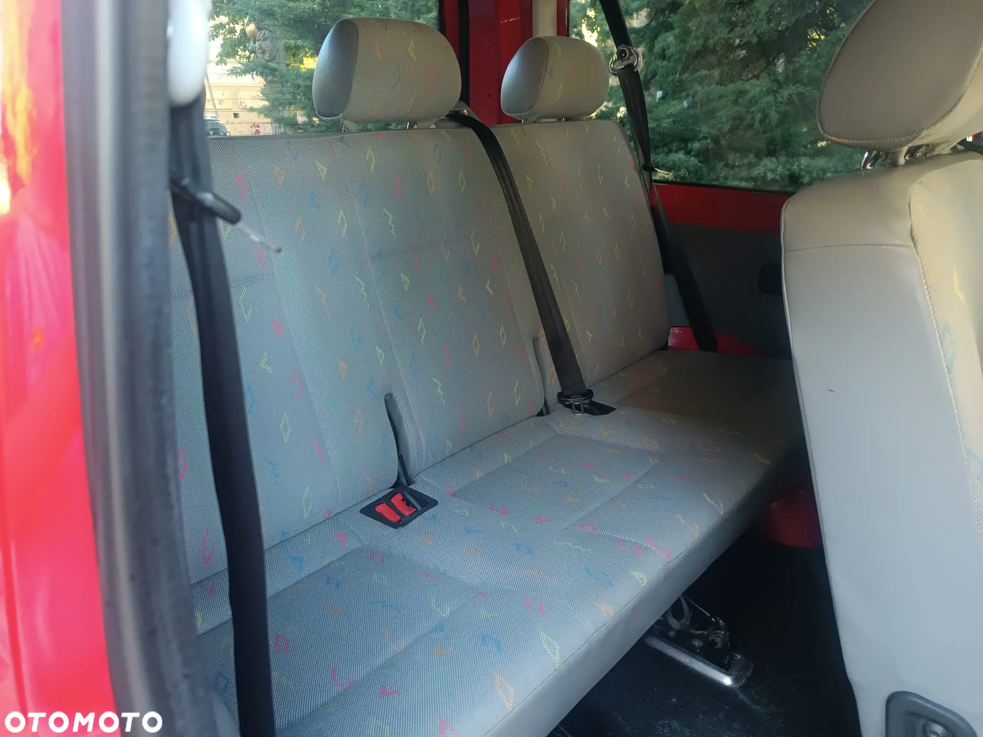 Volkswagen Transporter T5 TDI L1H1 - 10