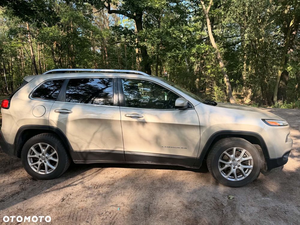 Jeep Cherokee 3.2 V6 Pentastar Active Drive I Automatik Limited - 4