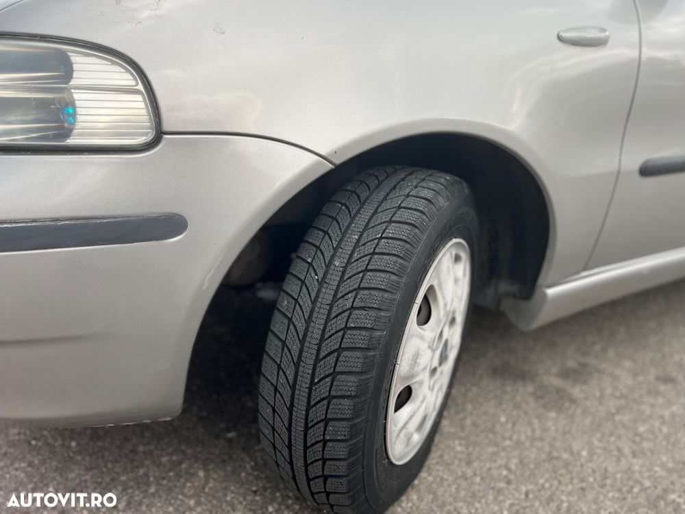 Fiat Albea 1.2 Star - 26