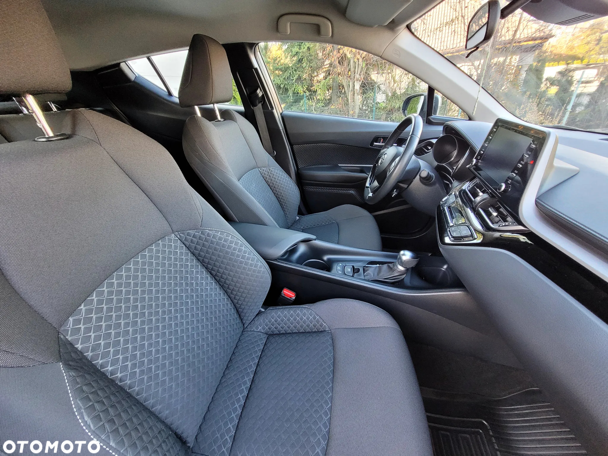 Toyota C-HR 1.8 Hybrid Dynamic - 14