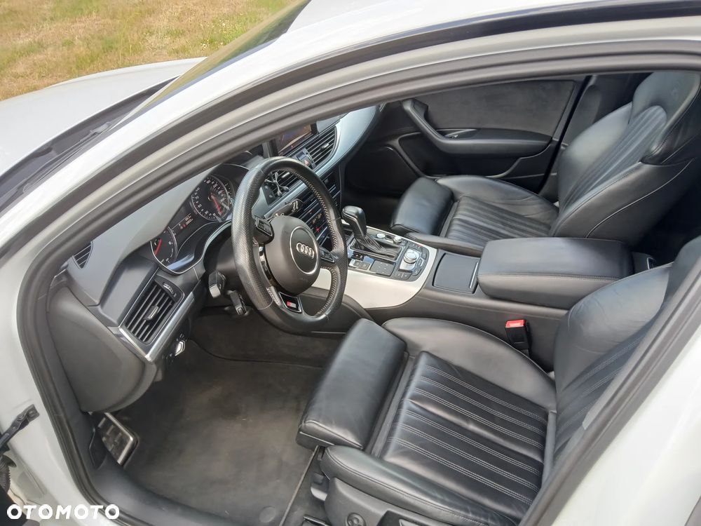 Audi A6 Avant - 10