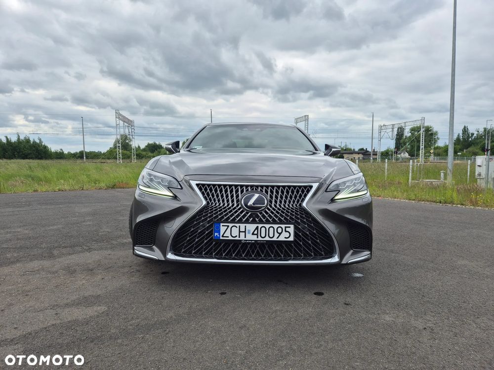 Lexus LS 500h Omotenashi AWD - 2