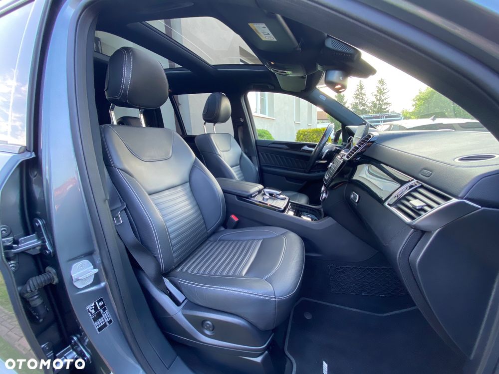 Mercedes-Benz GLS 350 d 4Matic 9G-TRONIC AMG Line - 26