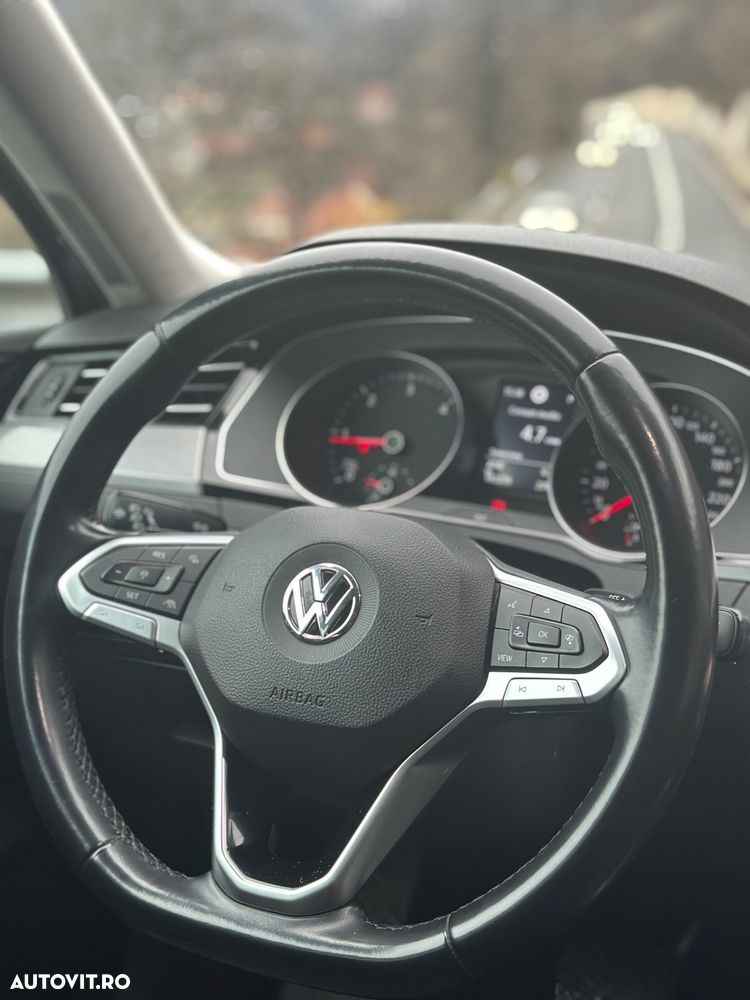 Volkswagen Passat - 9