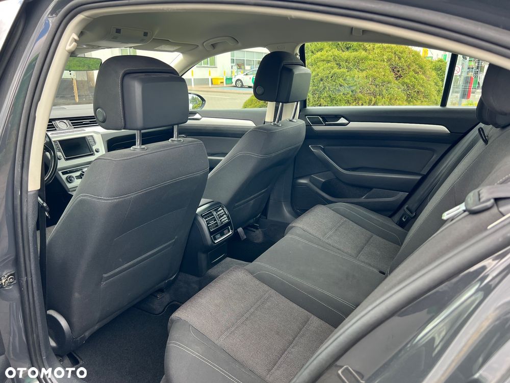 Volkswagen Passat 1.8 TSI BMT Comfortline - 6