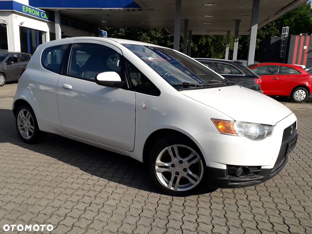 Mitsubishi Colt CZ3 1.3 Invite - 30