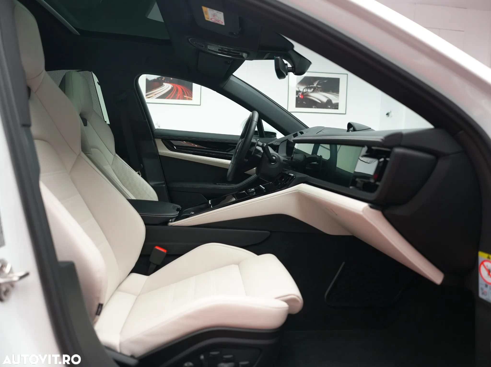 Porsche Panamera Standard - 11