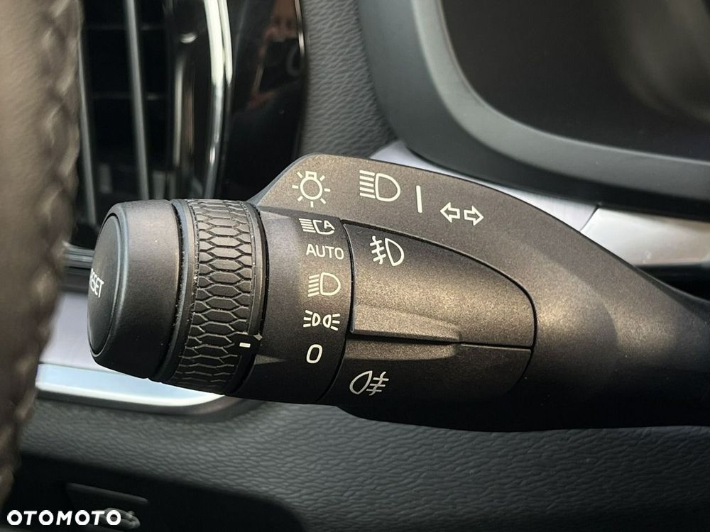 Volvo V60 - 24