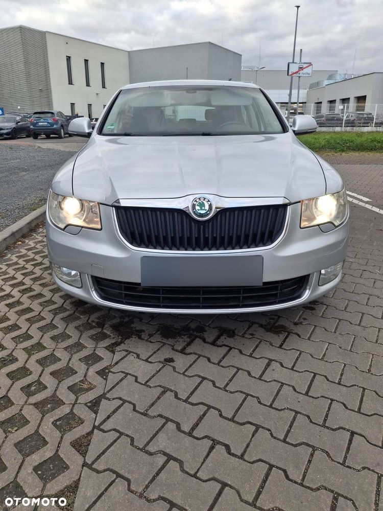 Skoda Superb 1.8 TSI 4x4 Ambition - 2