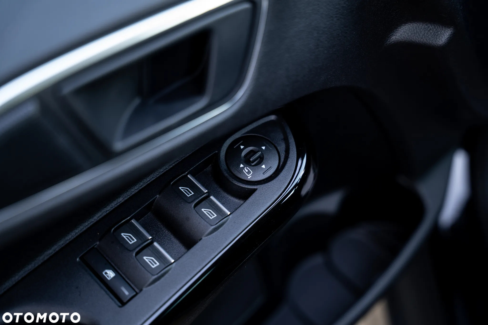 Ford B-MAX 1.0 EcoBoost Titanium - 23