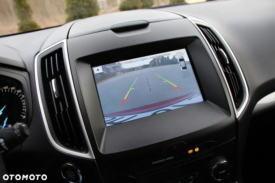 Ford S-Max - 19