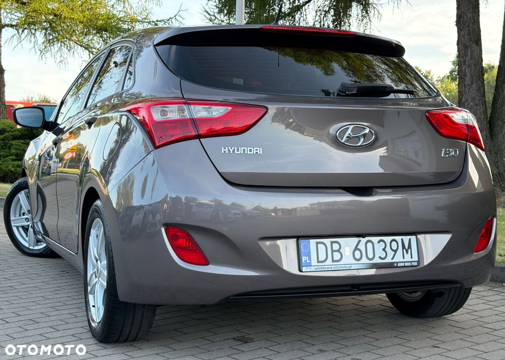 Hyundai i30 1.4 Fifa World Cup Edition - 30
