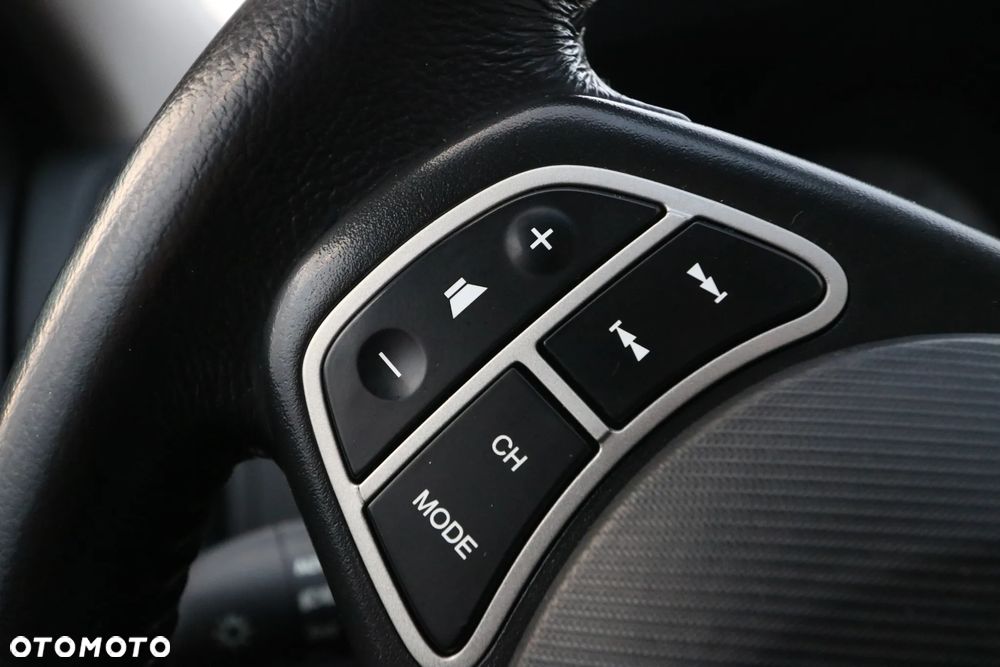 Kia ProCeed 2.0 CVVT TX - 12