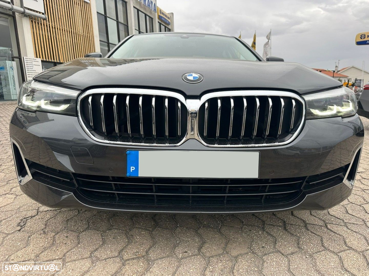 BMW 530 e Line Luxury - 2