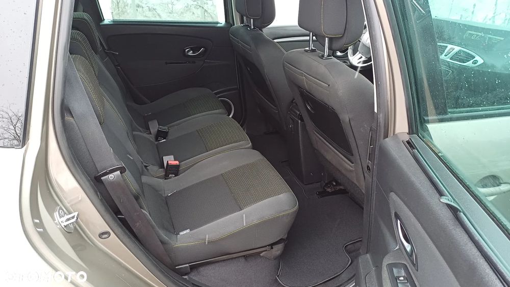 Renault Scenic - 23