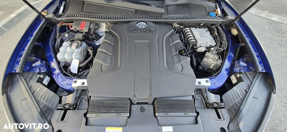 Volkswagen Touareg - 30