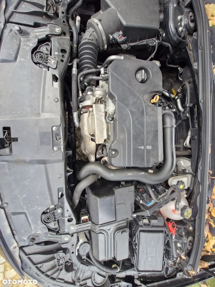 Opel Insignia 1.5 T Elite S&S - 17