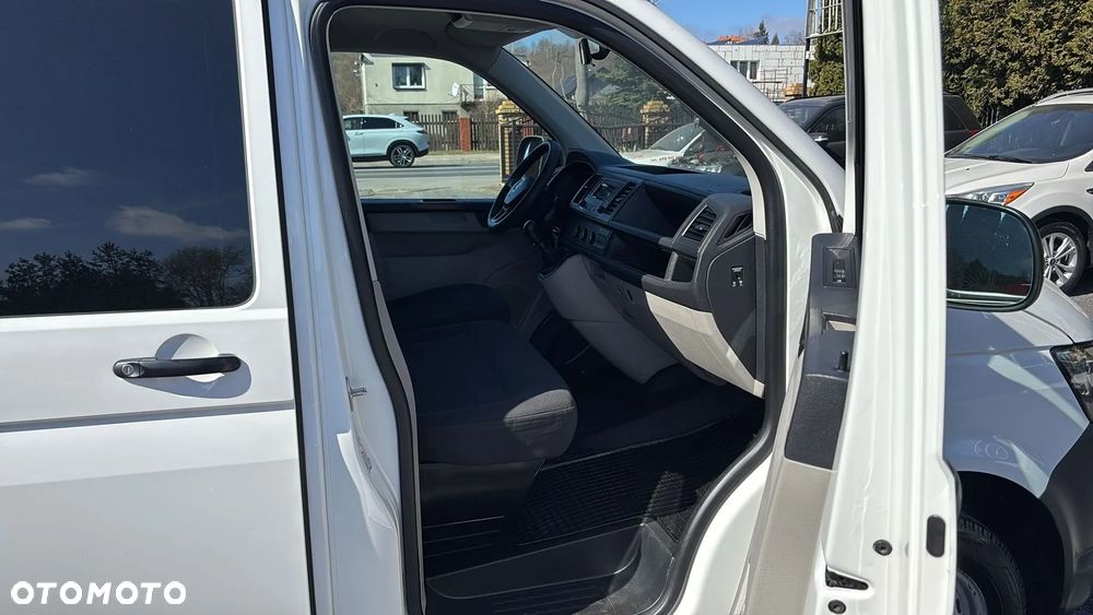 Volkswagen Transporter - 19